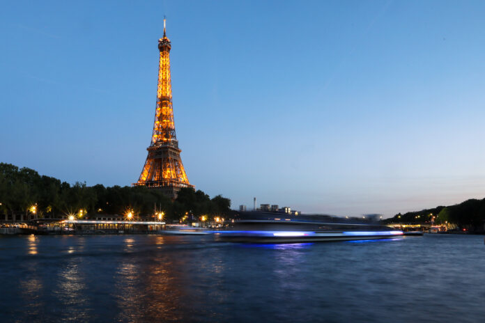 Paris e Rio Sena