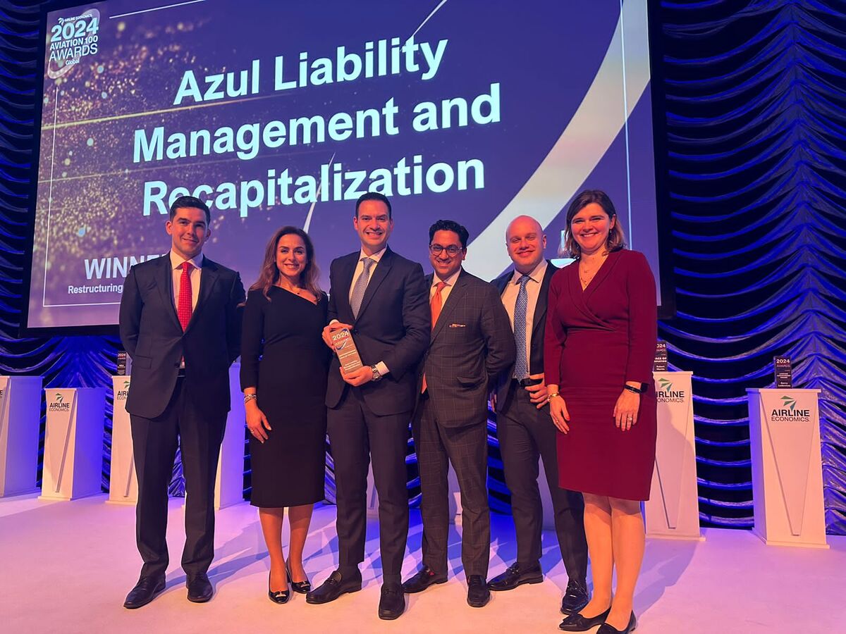 Azul recebe prêmio Aviation 100 Awards por reestruturação financeira ...