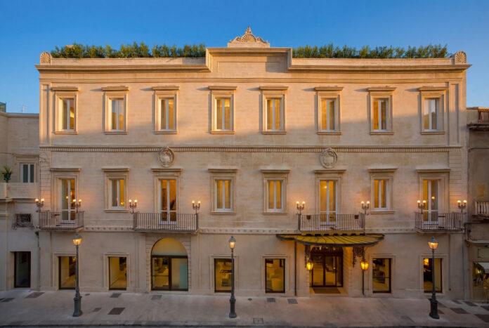 Tivoli Palazzo 1880 Lecce Hote