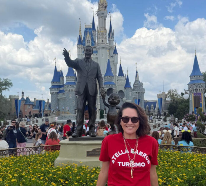 Agatha-Abrahao-Disney-2026