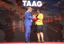 TAAG recebe prêmio de companhia aérea de passageiros em Angola